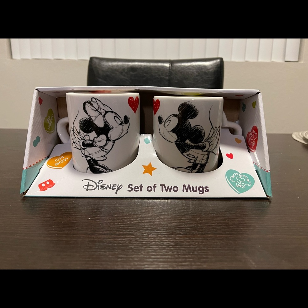 Disney Mickey and Minnie Set of Two Mugs